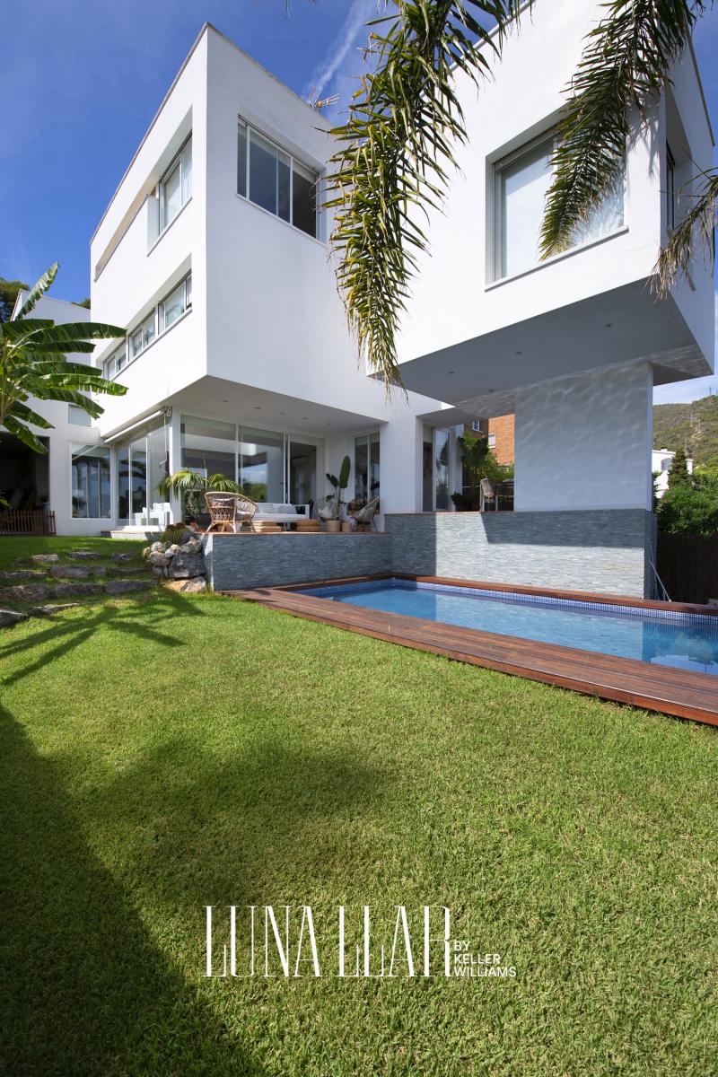 House for Sale in Castelldefels