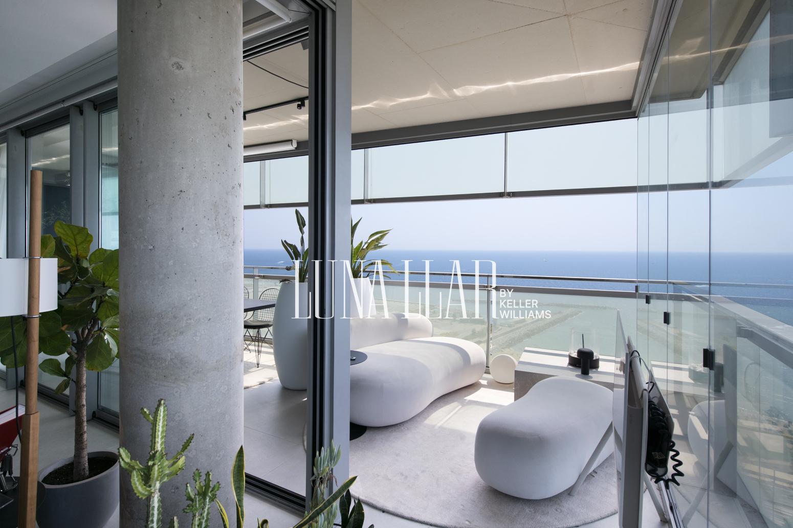 Flat for Sale in Barcelona