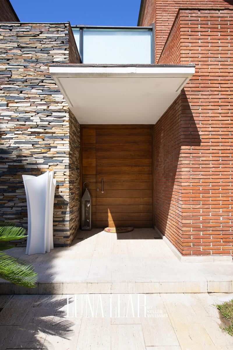 House for Sale in Castelldefels