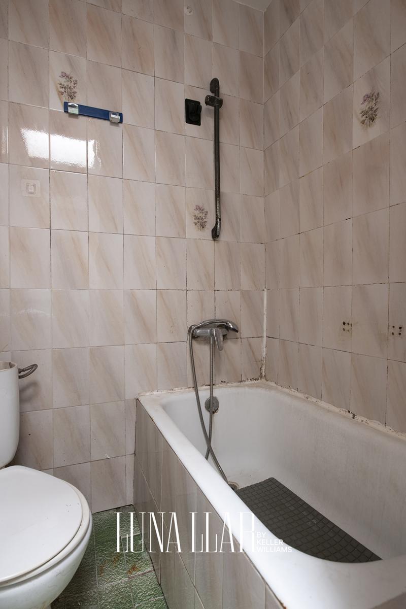 House for Sale in Gavà