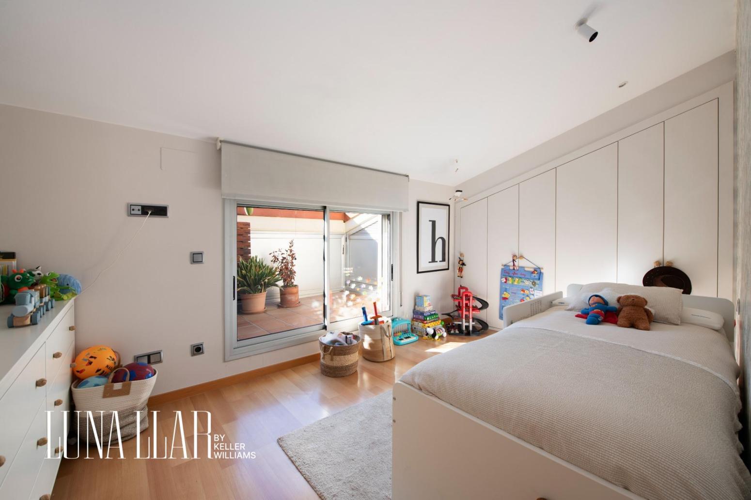 Flat for Sale in Castelldefels