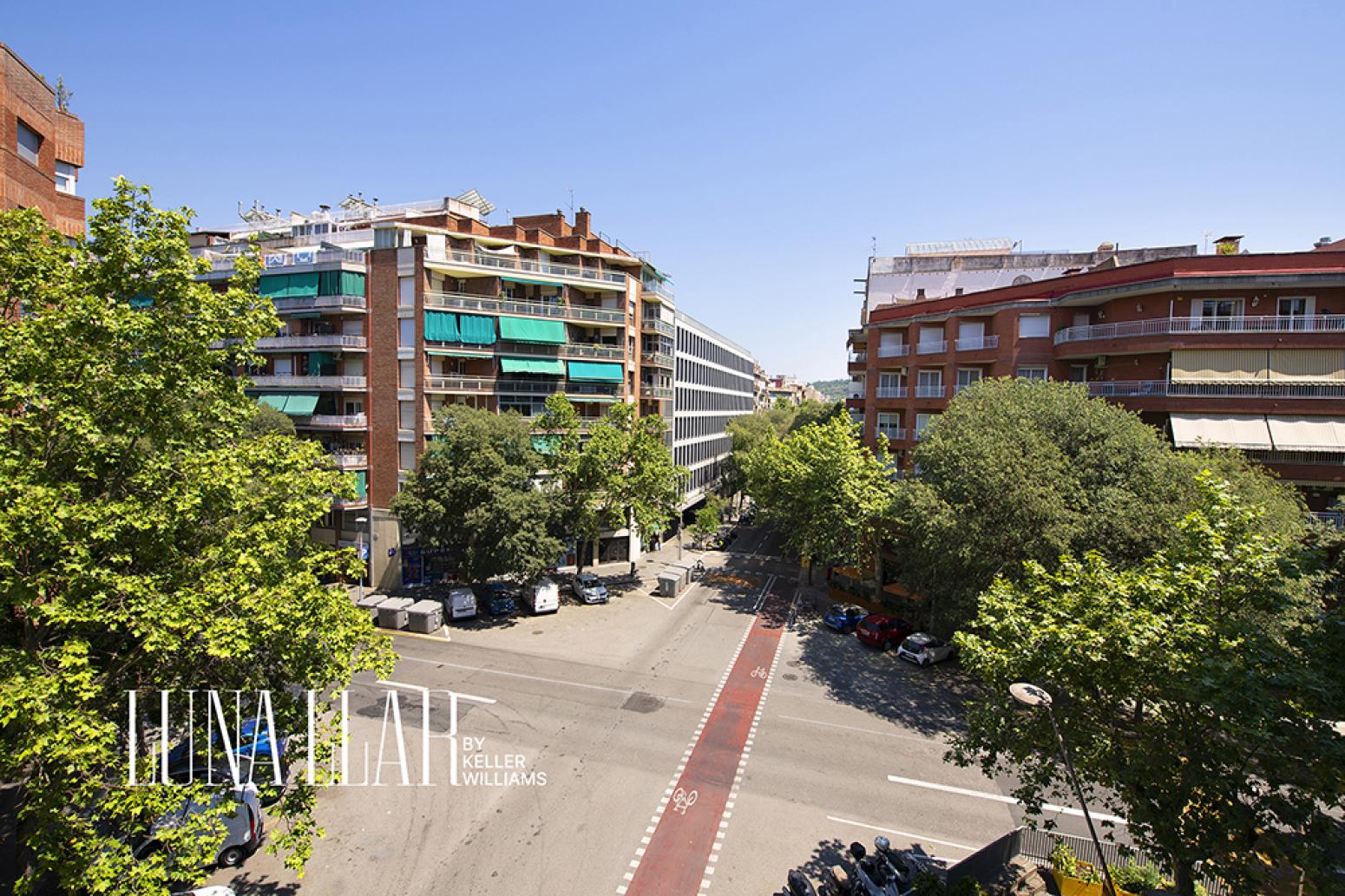 Flat for Sale in Barcelona