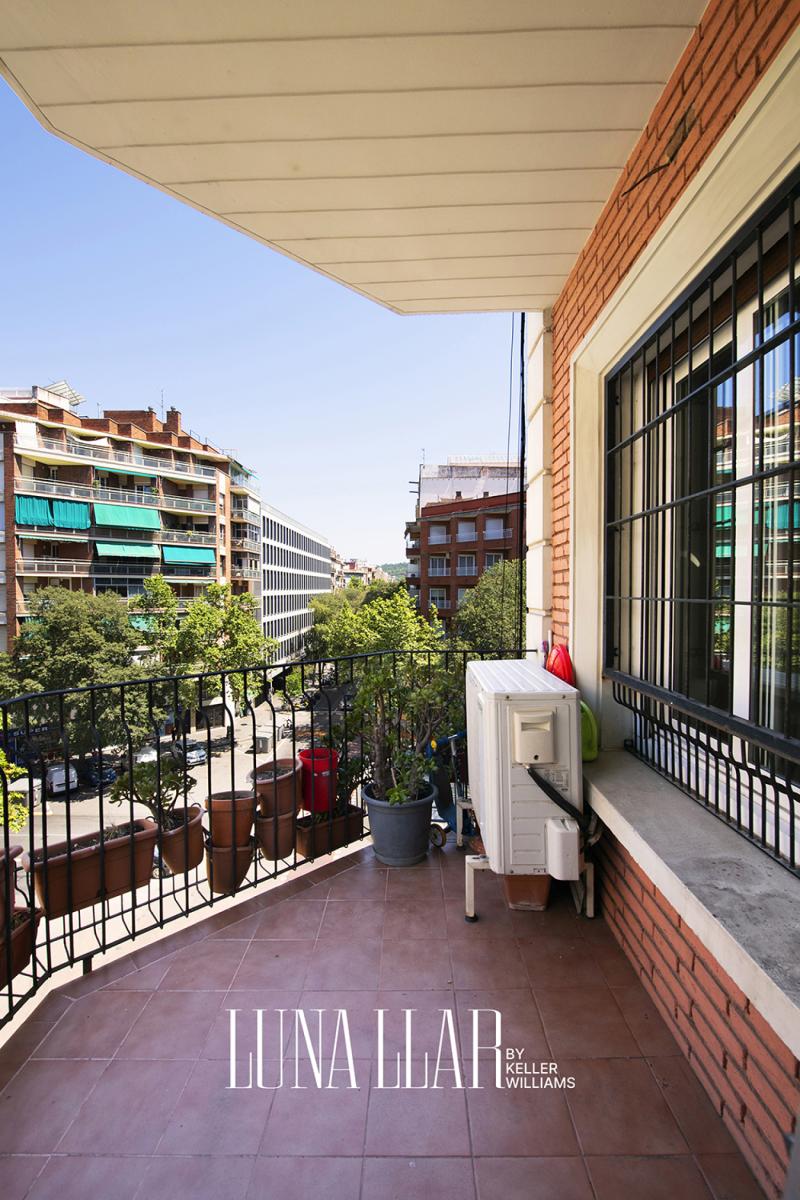 Flat for Sale in Barcelona