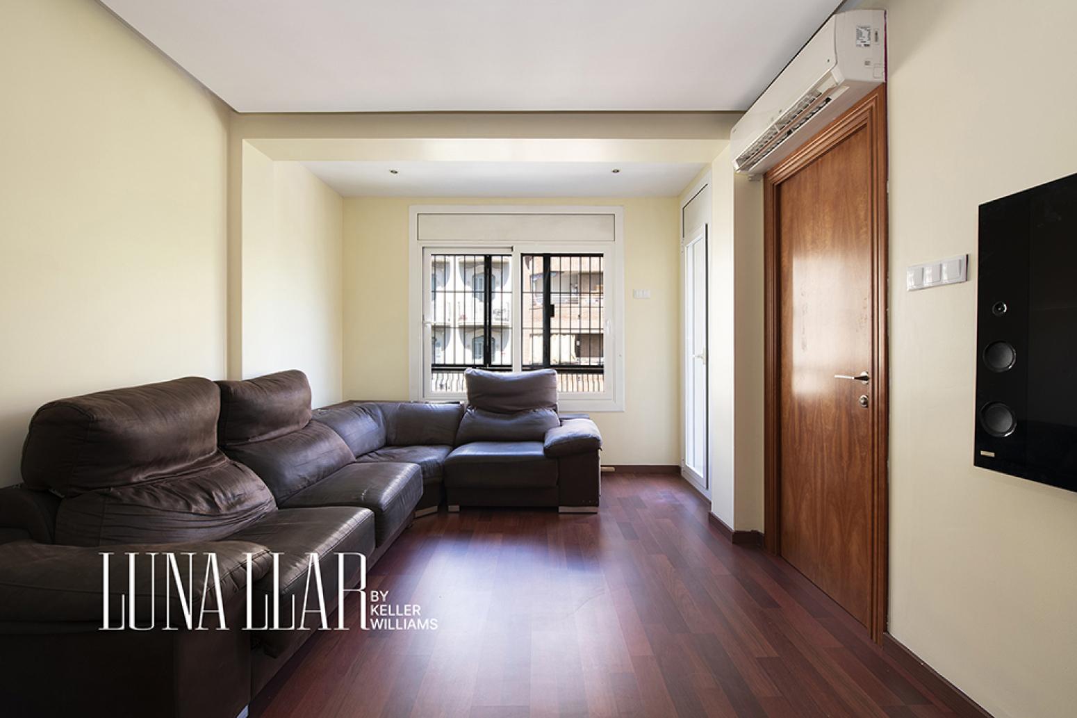 Flat for Sale in Barcelona