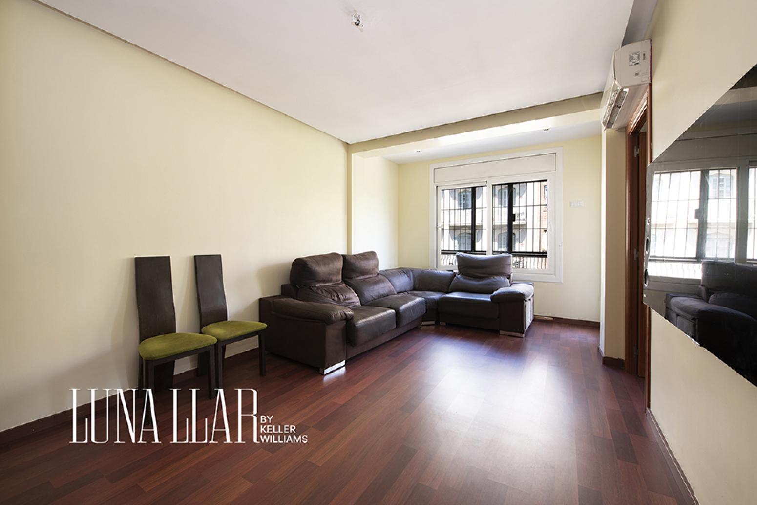 Flat for Sale in Barcelona
