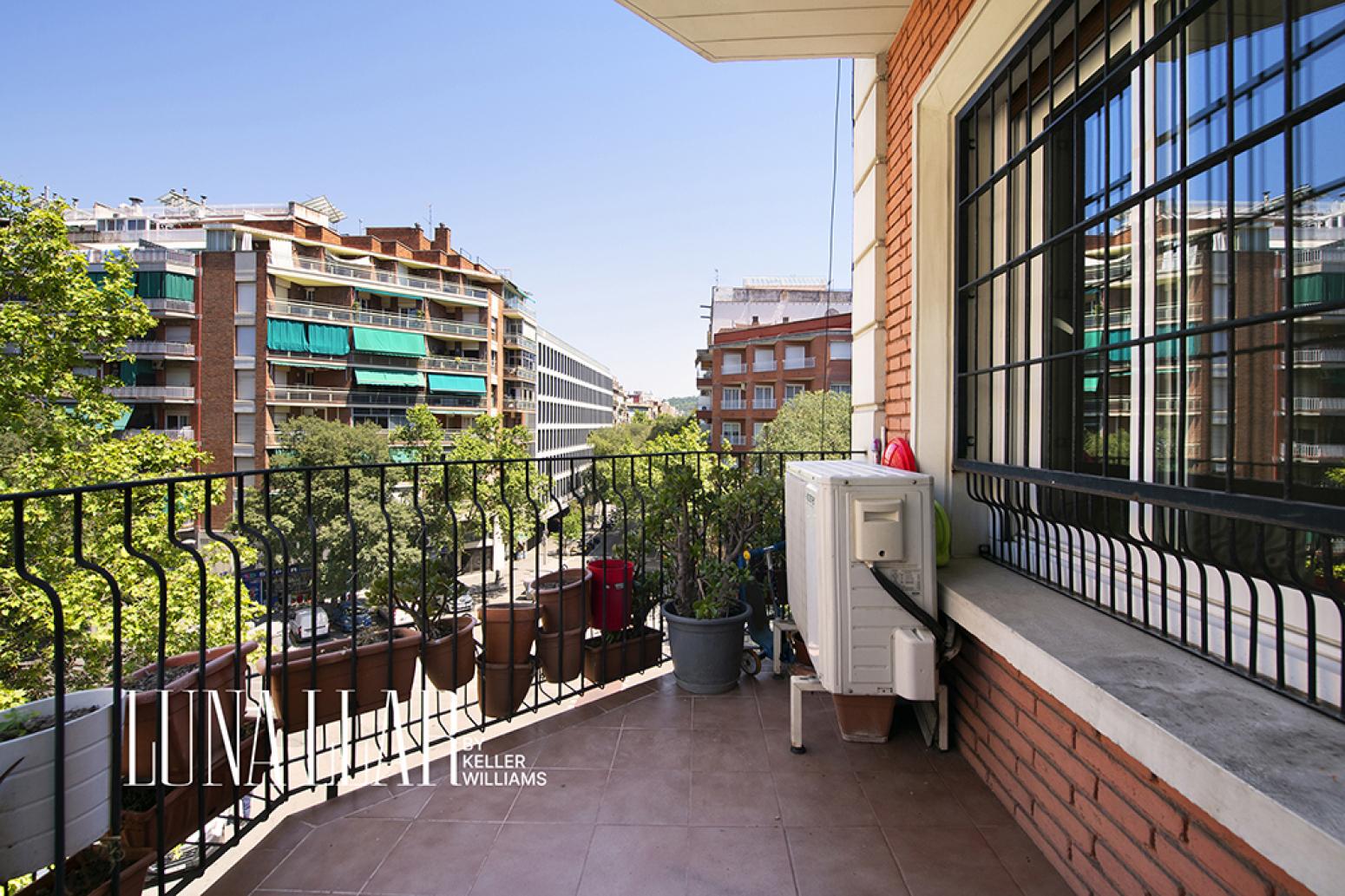 Flat for Sale in Barcelona