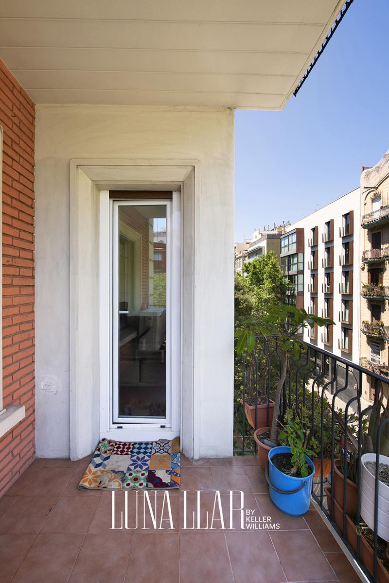 Flat for Sale in Barcelona