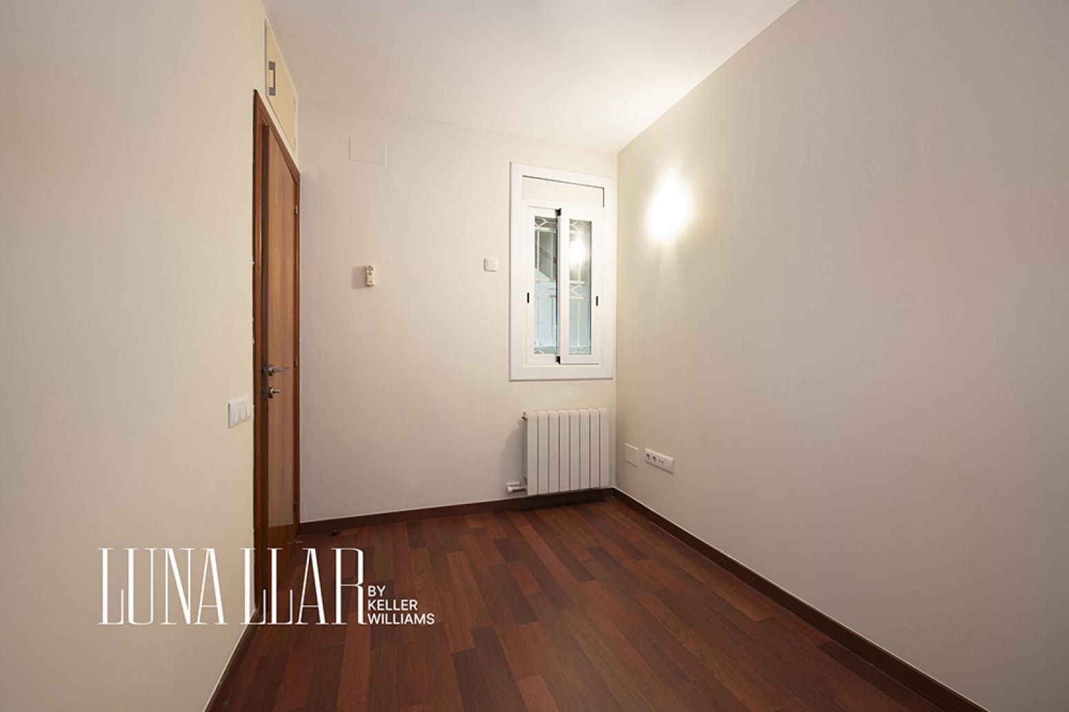 Flat for Sale in Barcelona