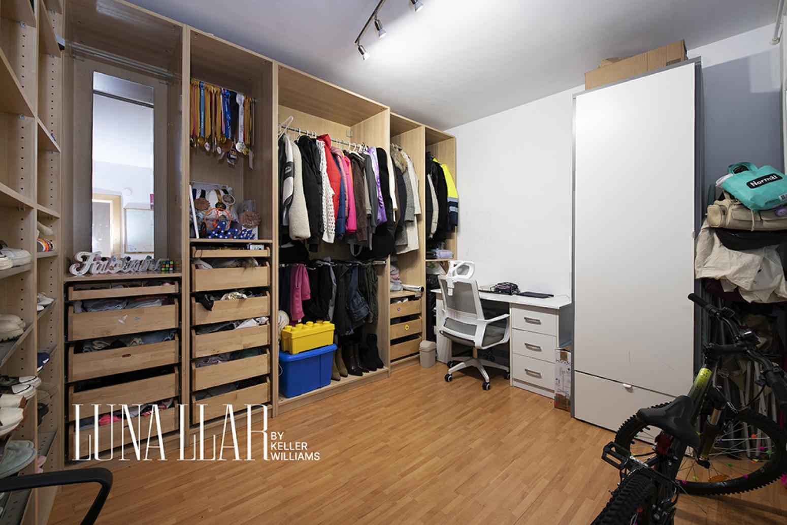 Flat for Sale in Gavà