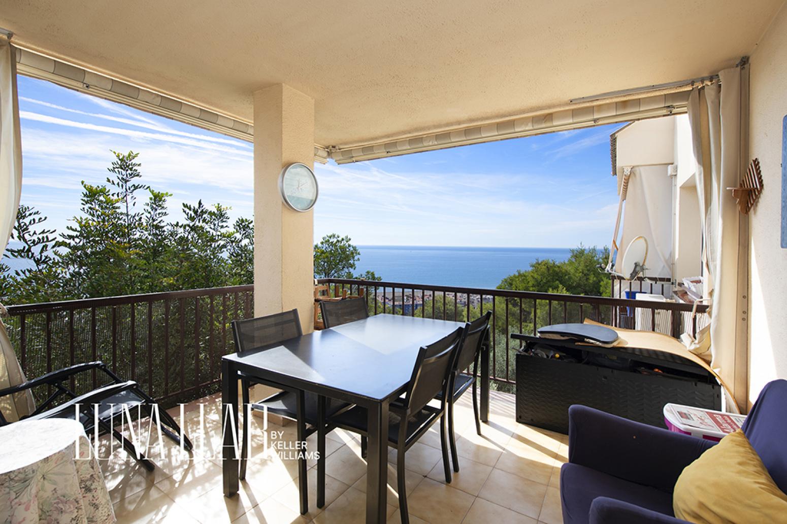 Flat for Sale in Castelldefels
