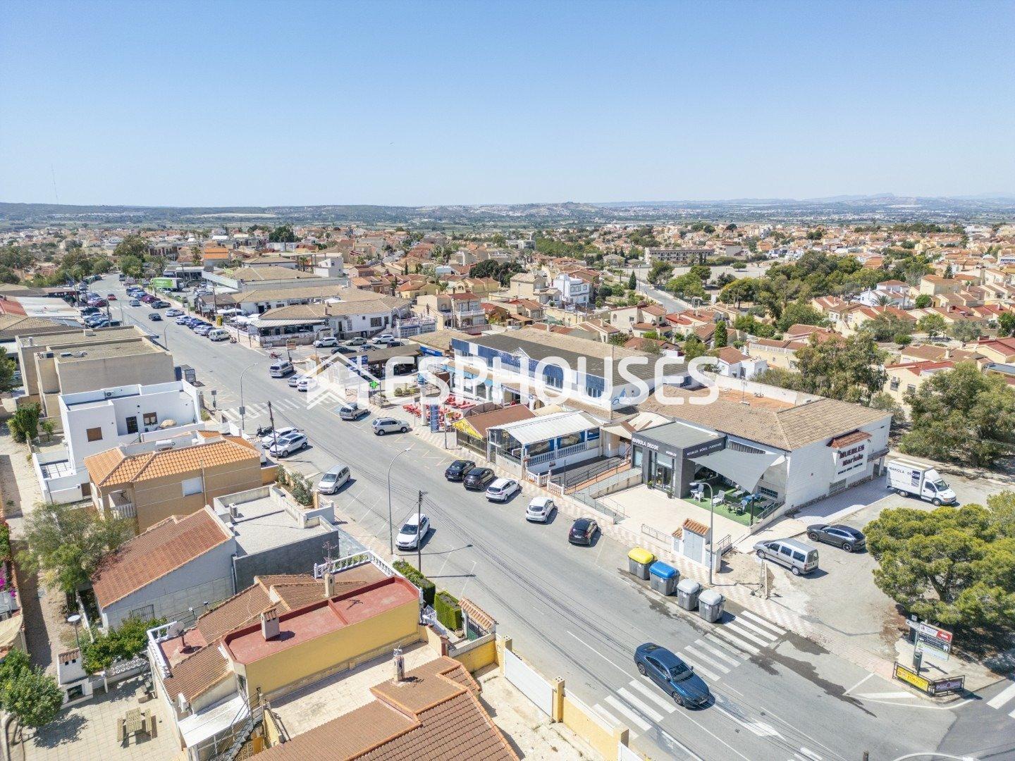 Premise for Sale in San Fulgencio