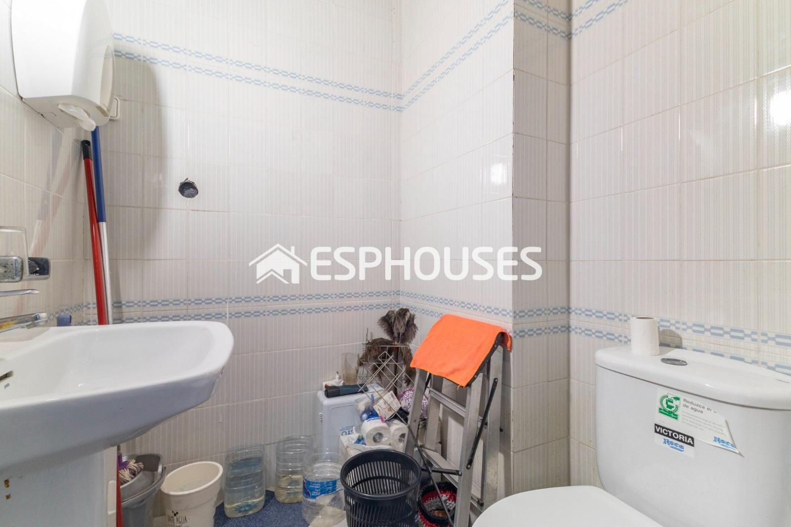 Premise for Sale in San Fulgencio