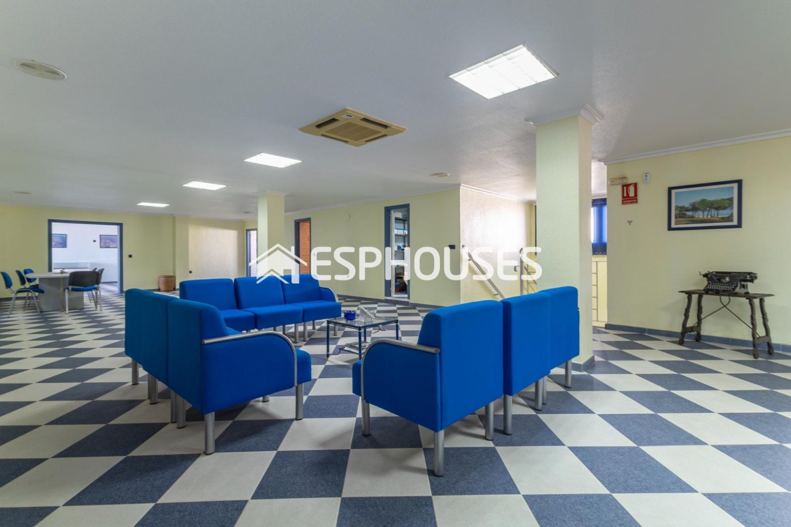 Premise for Sale in San Fulgencio