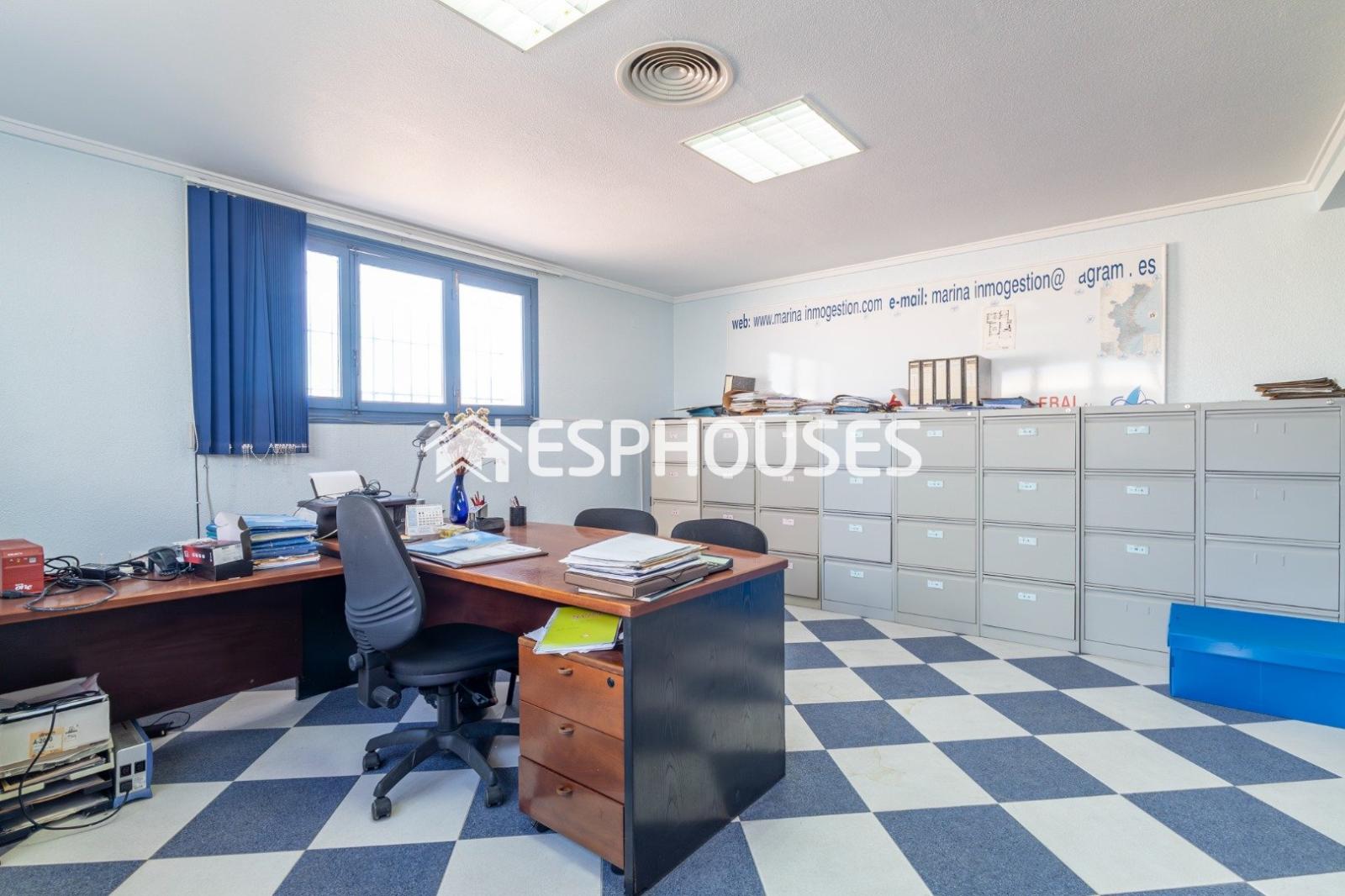 Premise for Sale in San Fulgencio