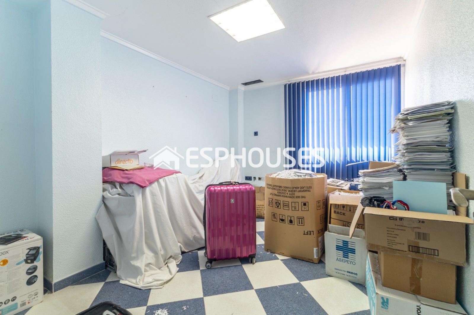 Premise for Sale in San Fulgencio