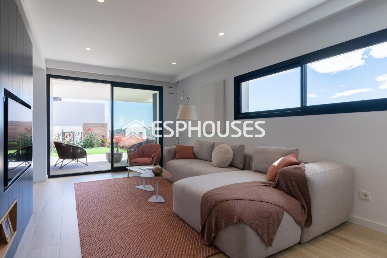 Duplex for Sale in Benitachell