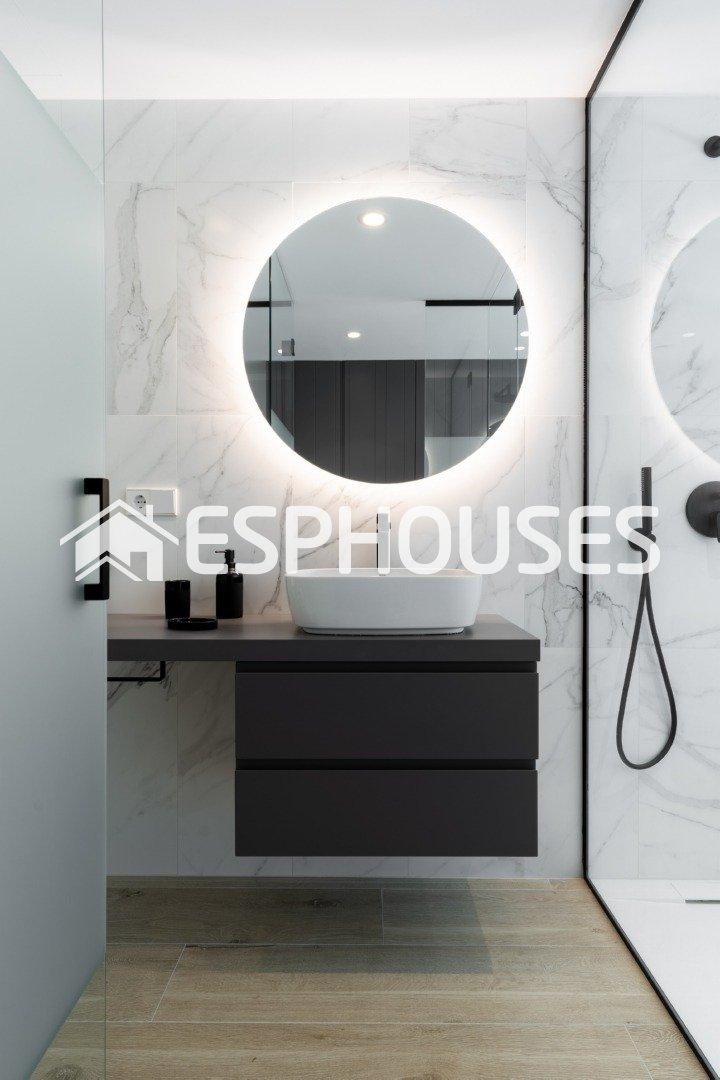 Duplex for Sale in Benitachell