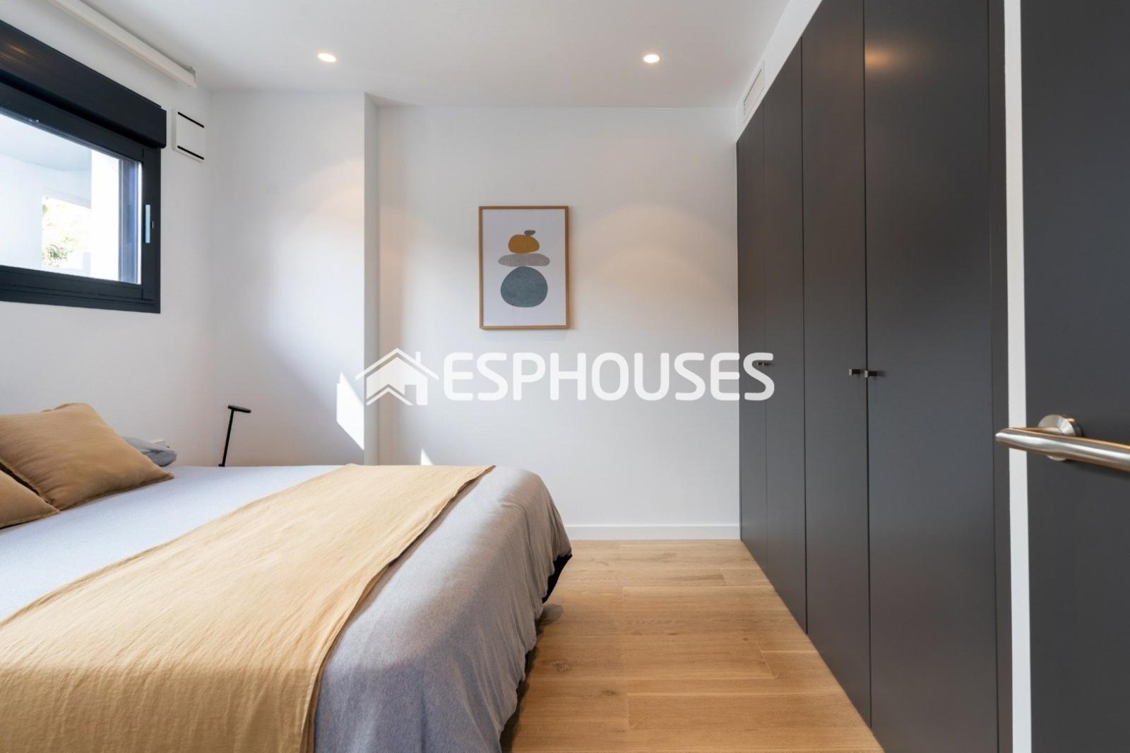 Duplex for Sale in Benitachell