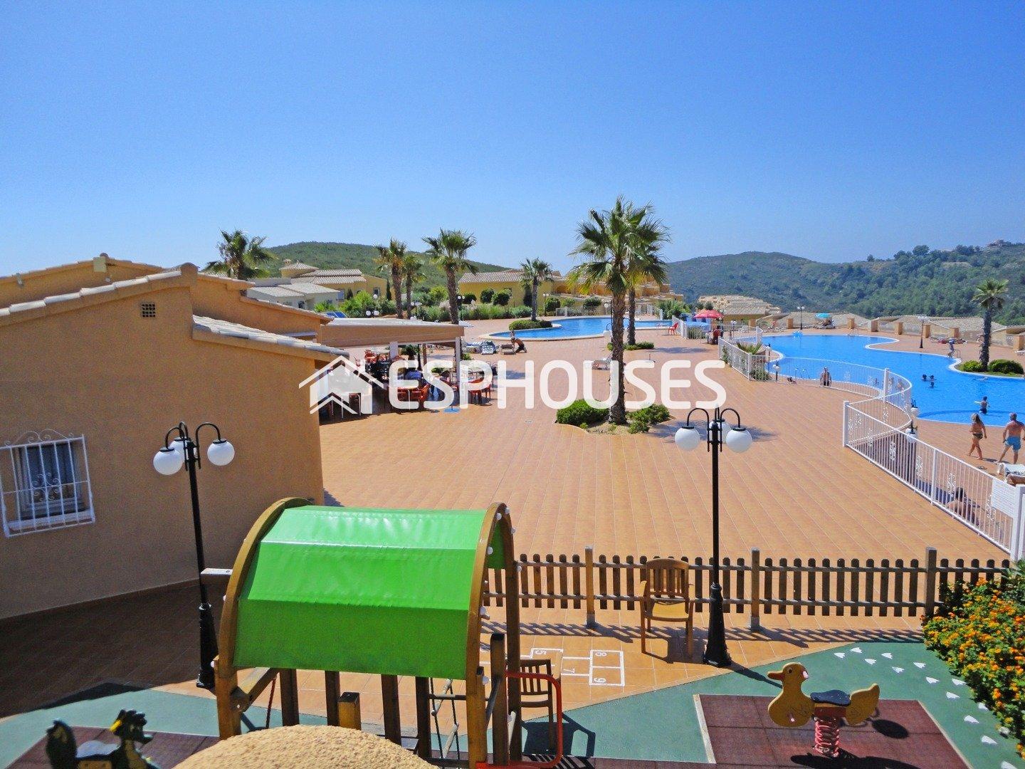 Duplex for Sale in Benitachell