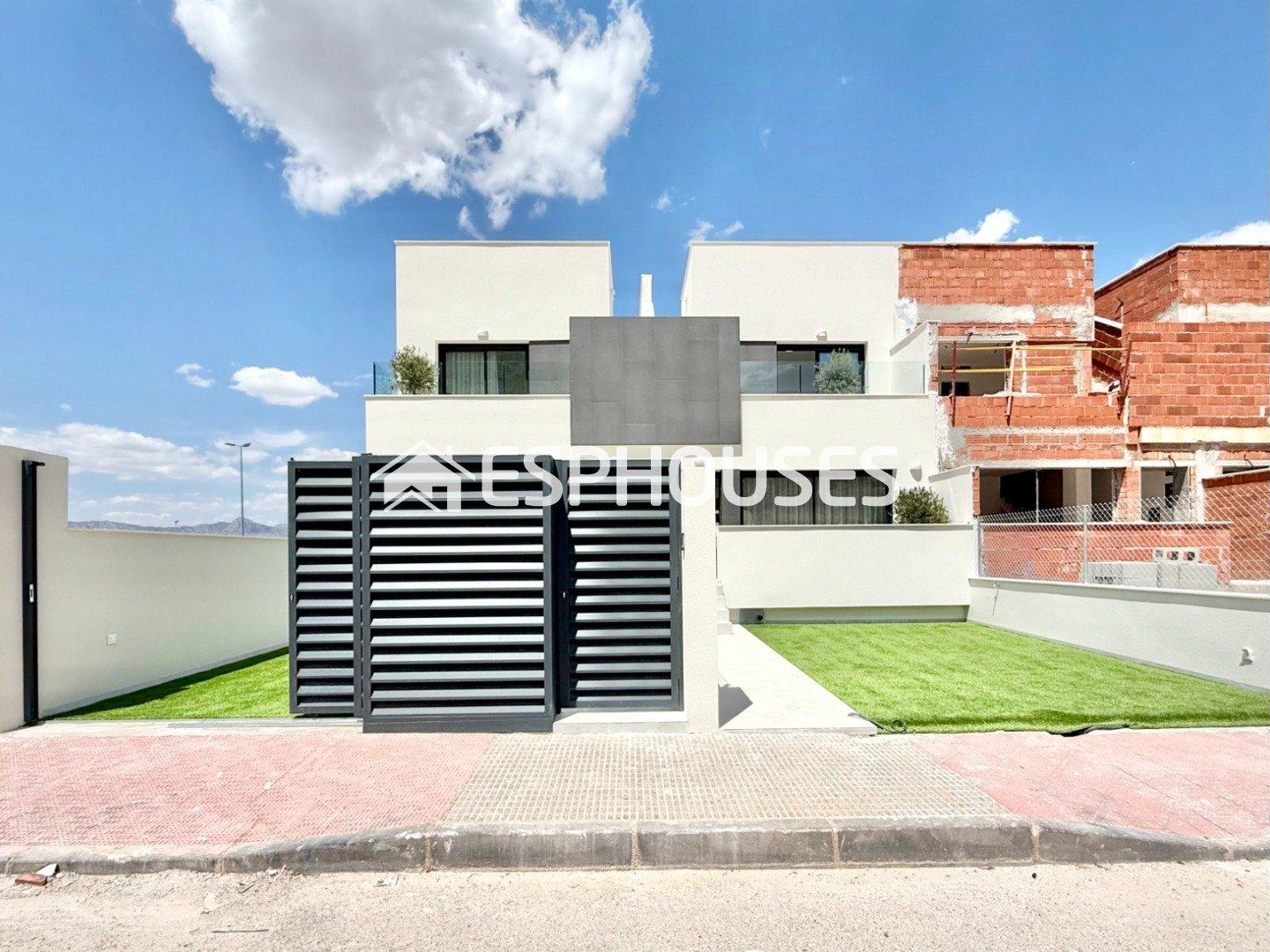 Bungalow en Venta en Cox