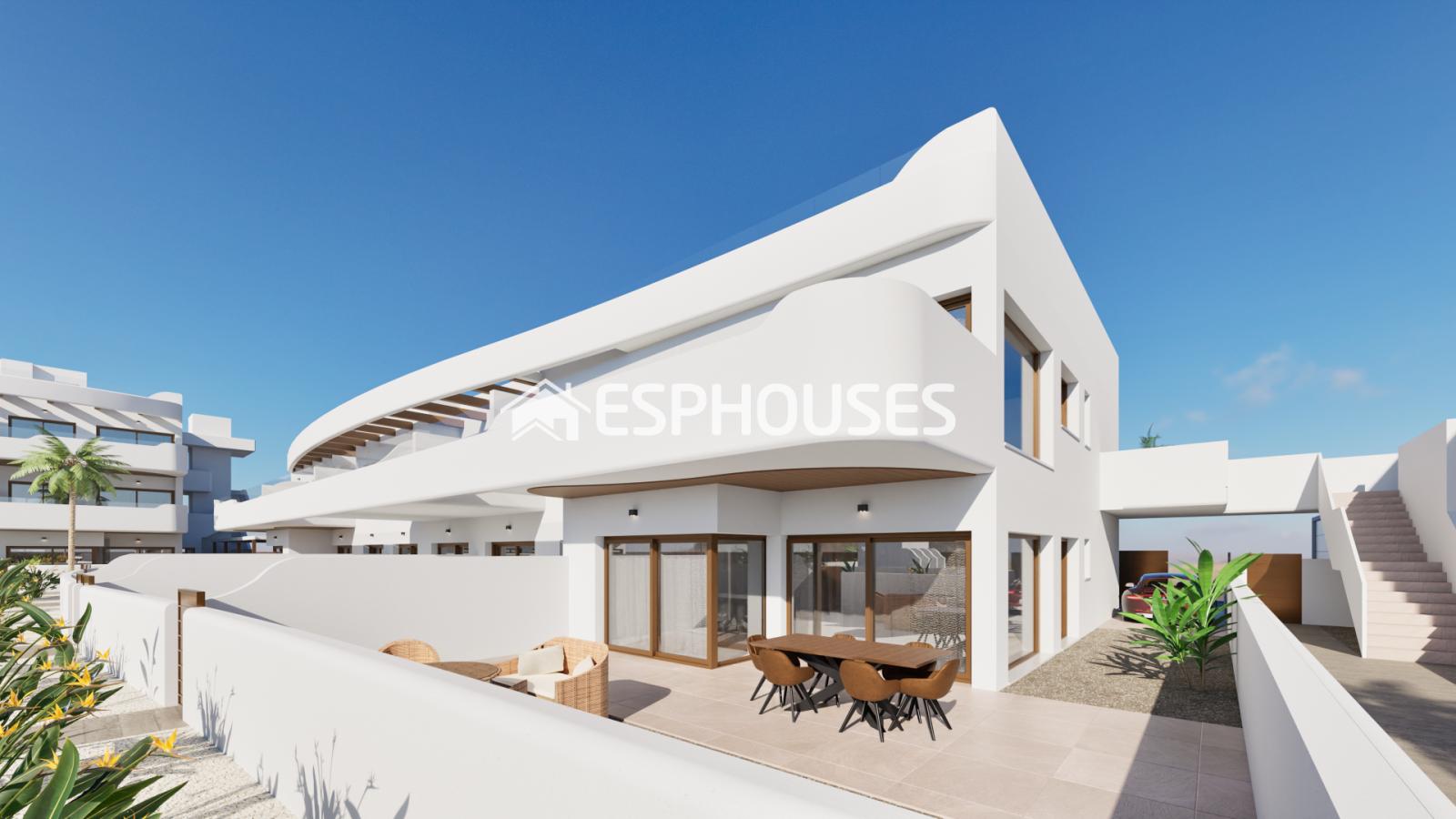 Bungalow for Sale in Los Alcázares