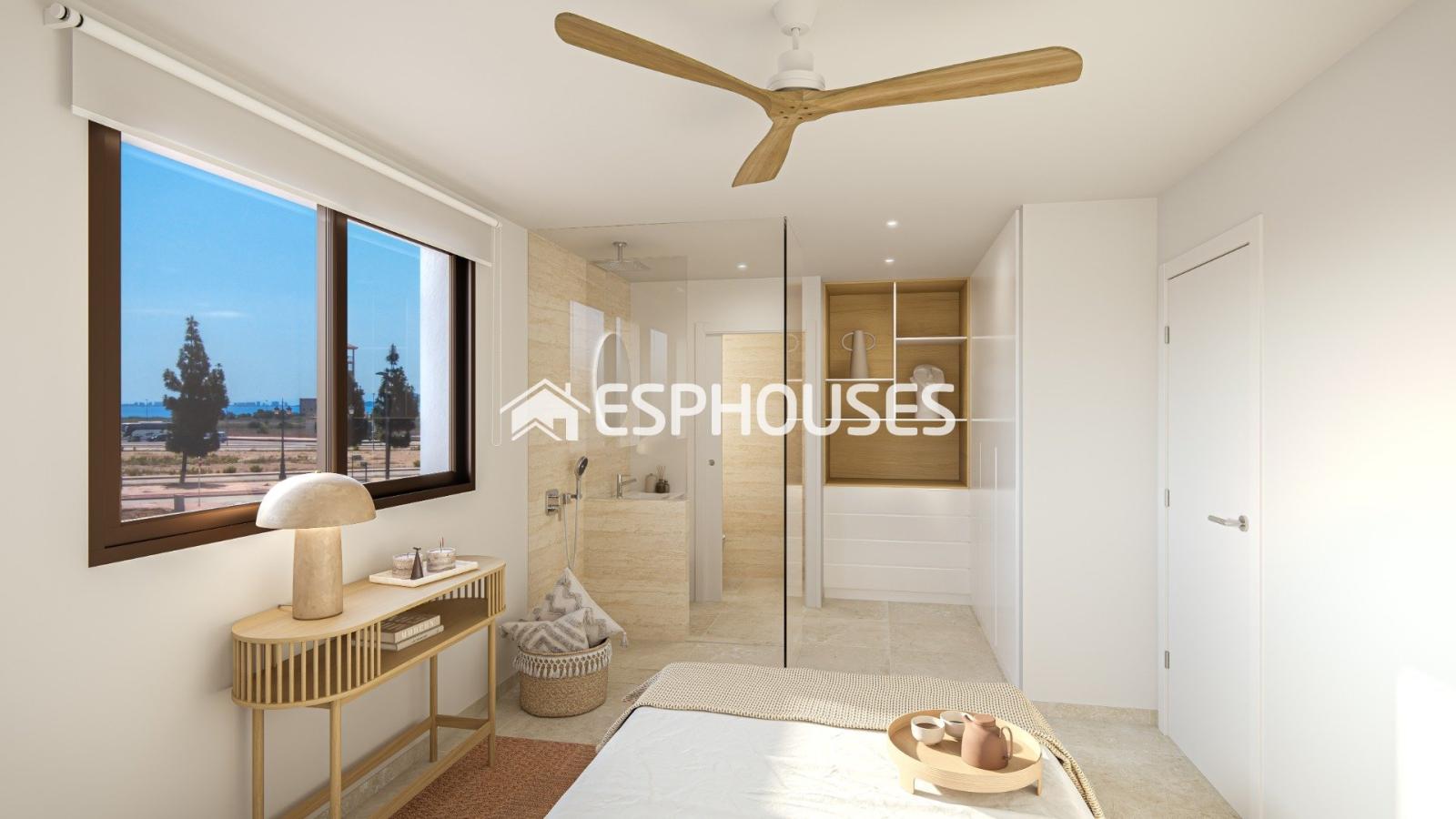 Bungalow for Sale in Los Alcázares