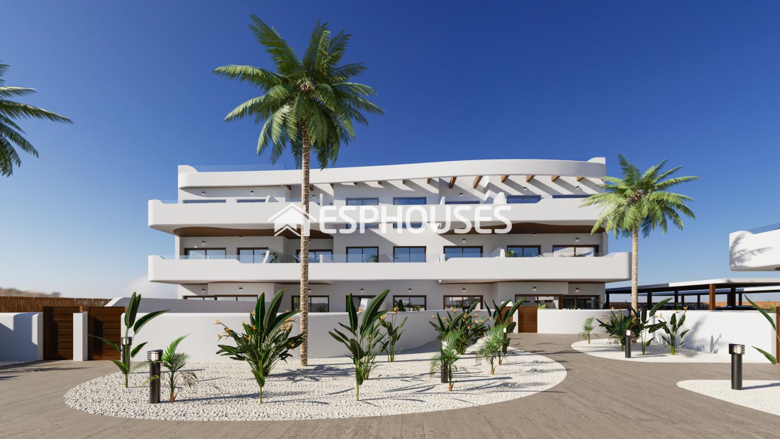 Bungalow for Sale in Los Alcázares
