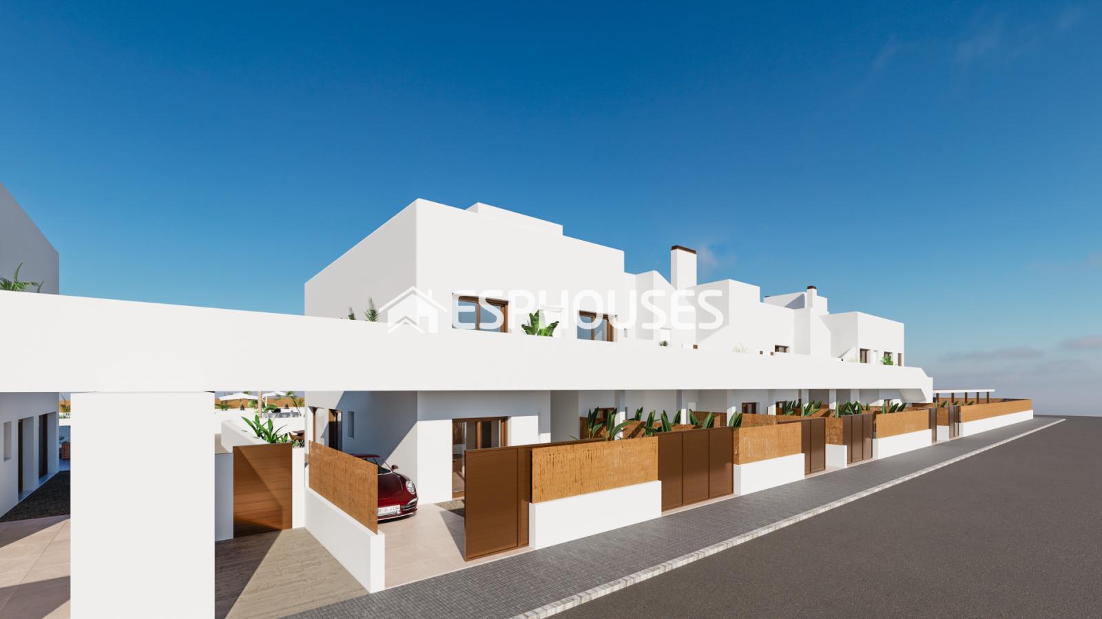 Bungalow for Sale in Los Alcázares