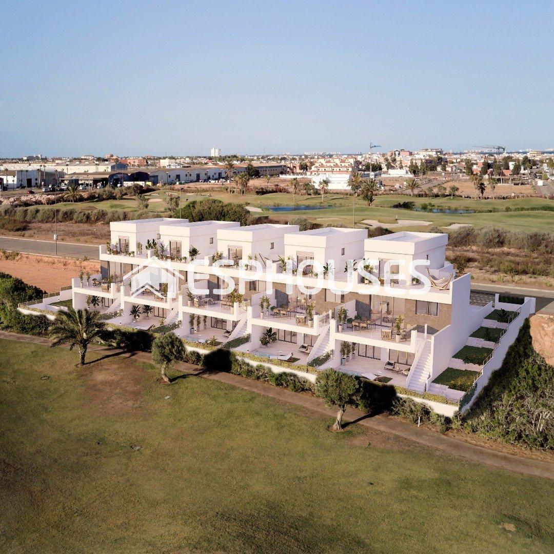 Bungalow for Sale in Los Alcázares