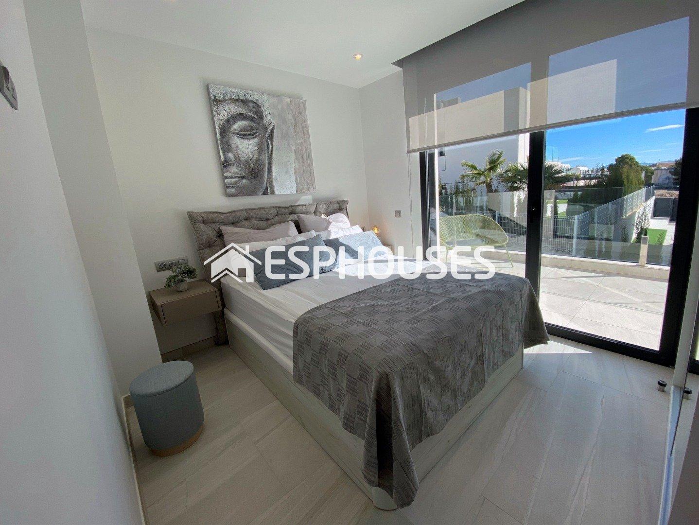 Bungalow en Venta en Finestrat