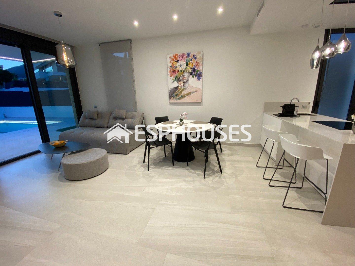 Bungalow en Venta en Finestrat