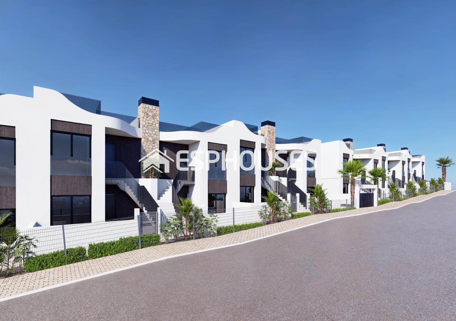 Bungalow for Sale in San Miguel de Salinas