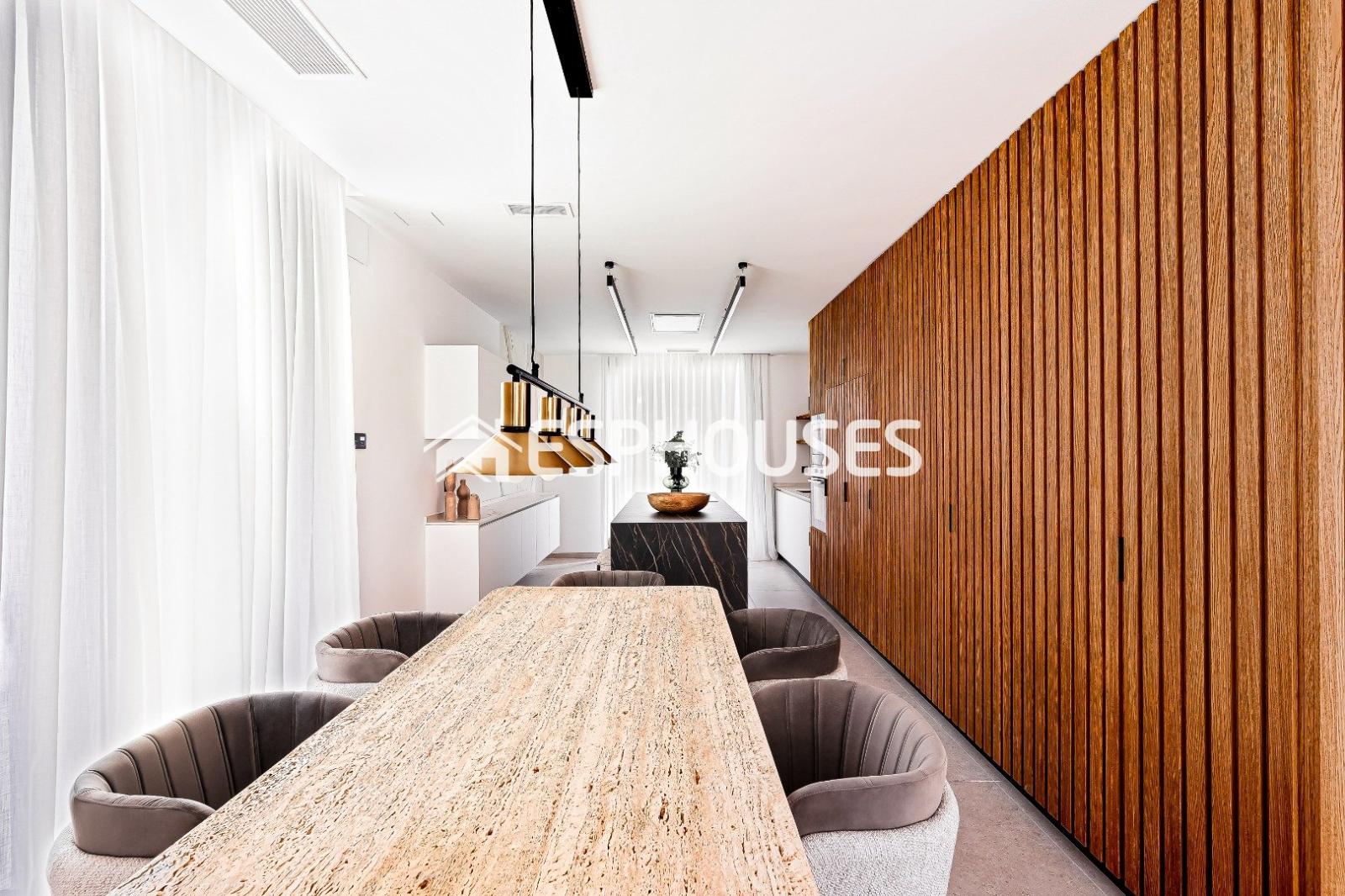 Villa for Sale in La Nucia
