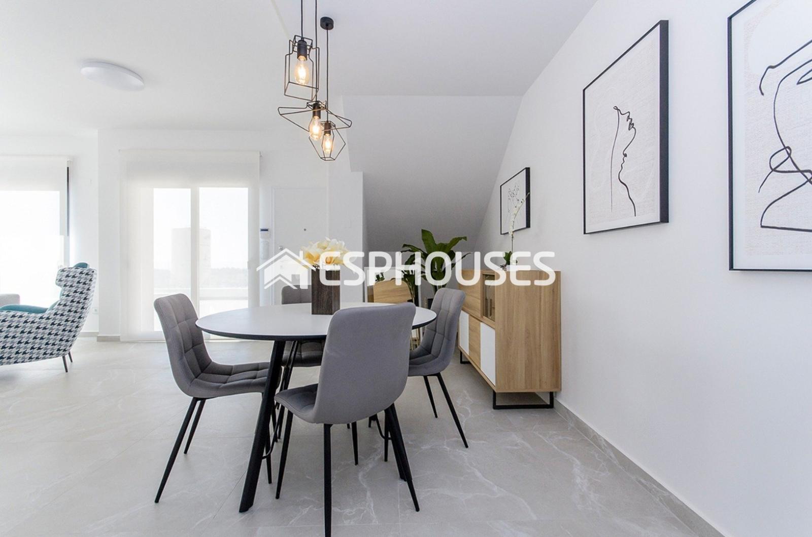 Bungalow for Sale in San Miguel de Salinas