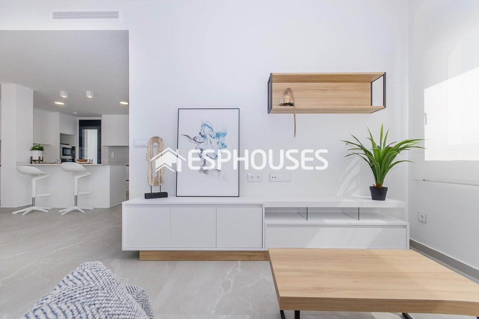 Bungalow for Sale in San Miguel de Salinas