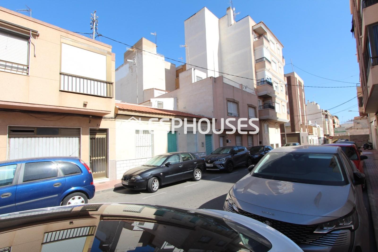 Casa en Venta en Guardamar del Segura