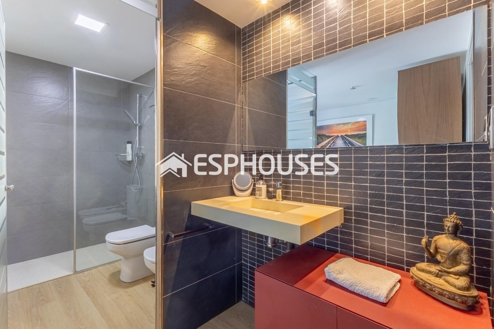Bungalow for Sale in Guardamar del Segura