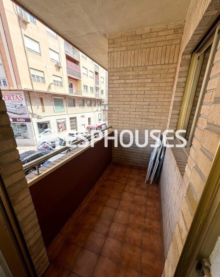 Apartment for Sale in Elche
