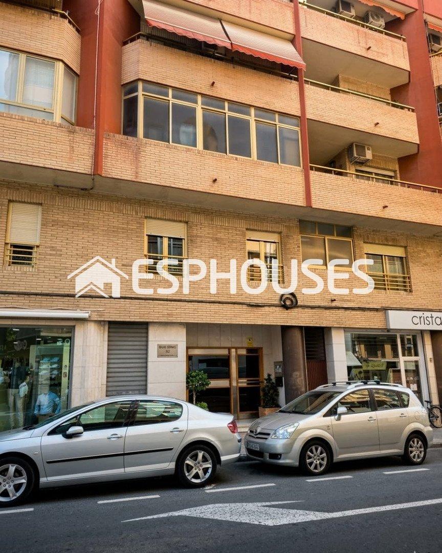 Apartment for Sale in Elche