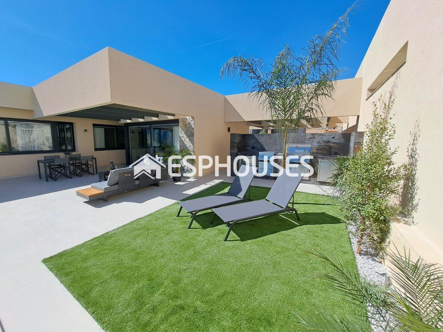 House for Sale in Murcia