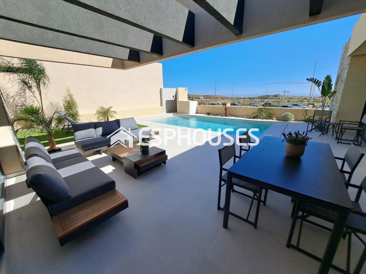 House for Sale in Murcia
