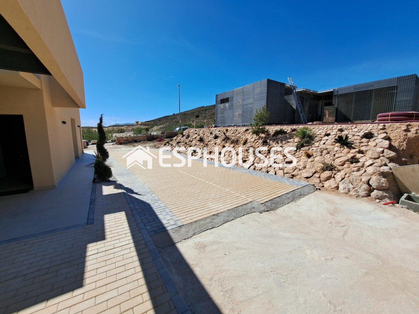 House for Sale in Murcia