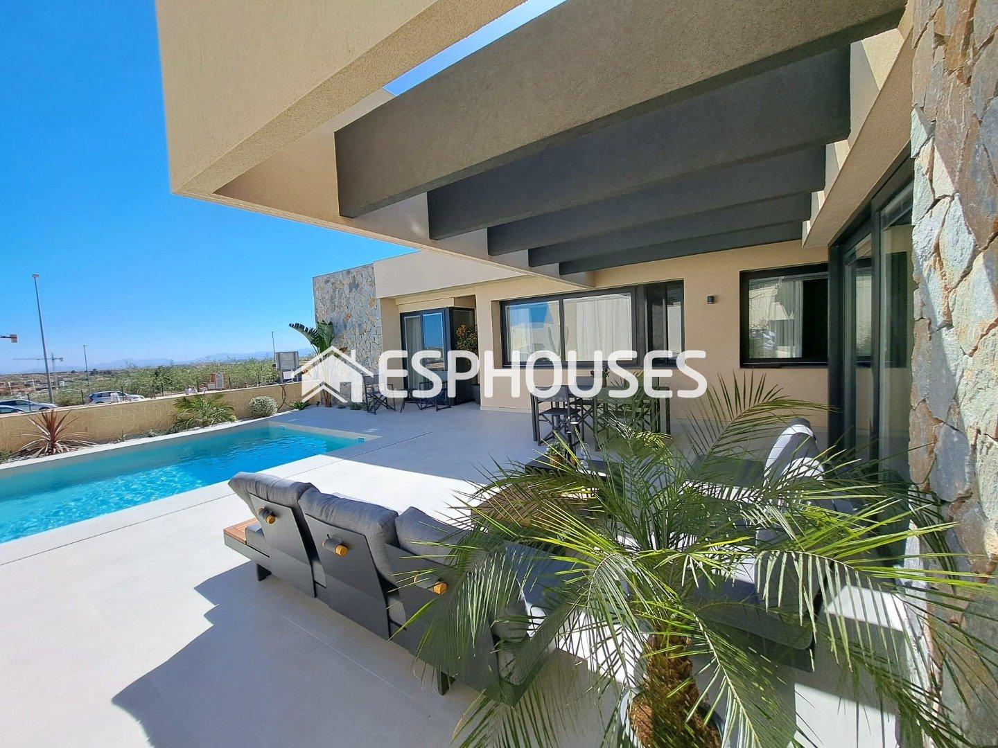 House for Sale in Murcia