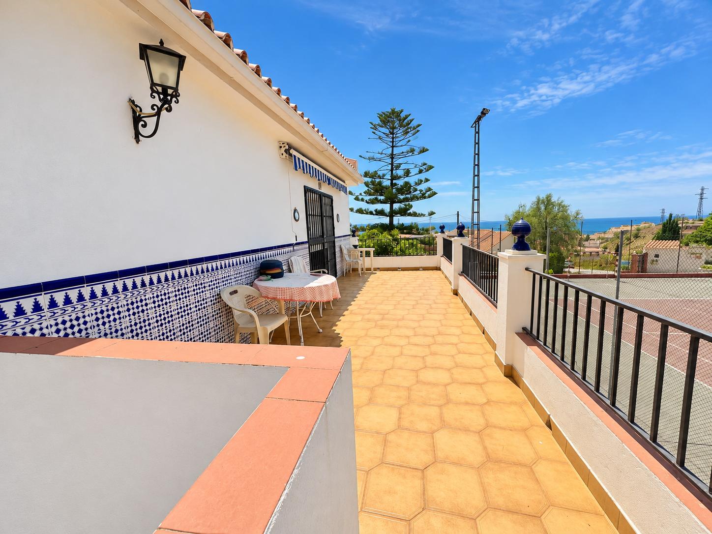 Chalet for Sale in Benajarafe