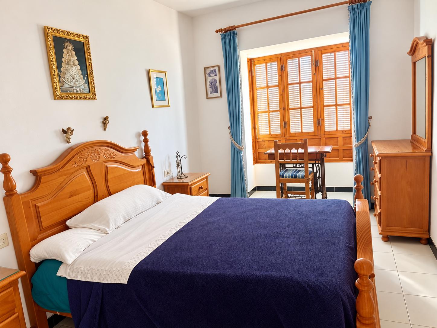 Chalet for Sale in Benajarafe