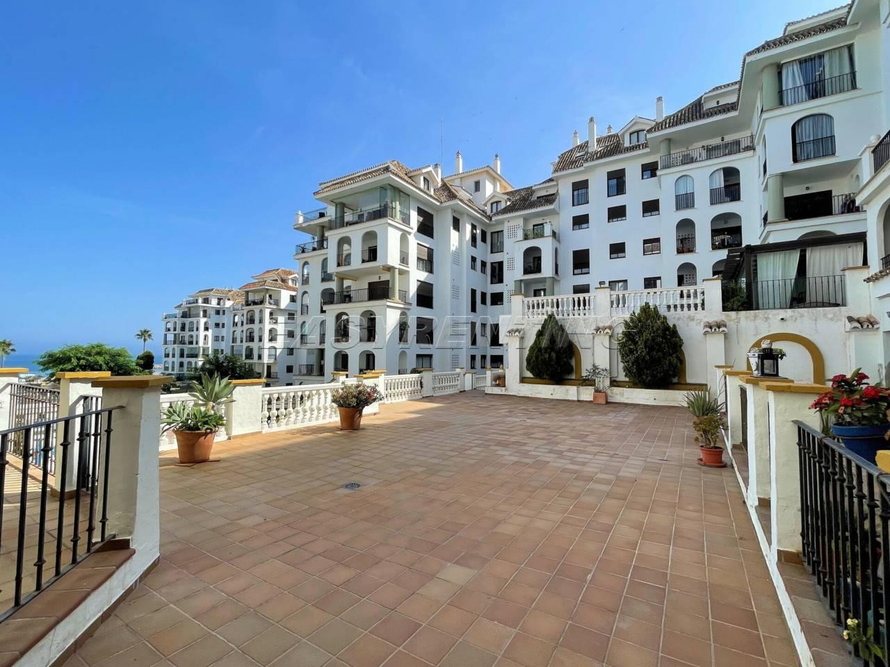 Apartment for Rent in Manilva