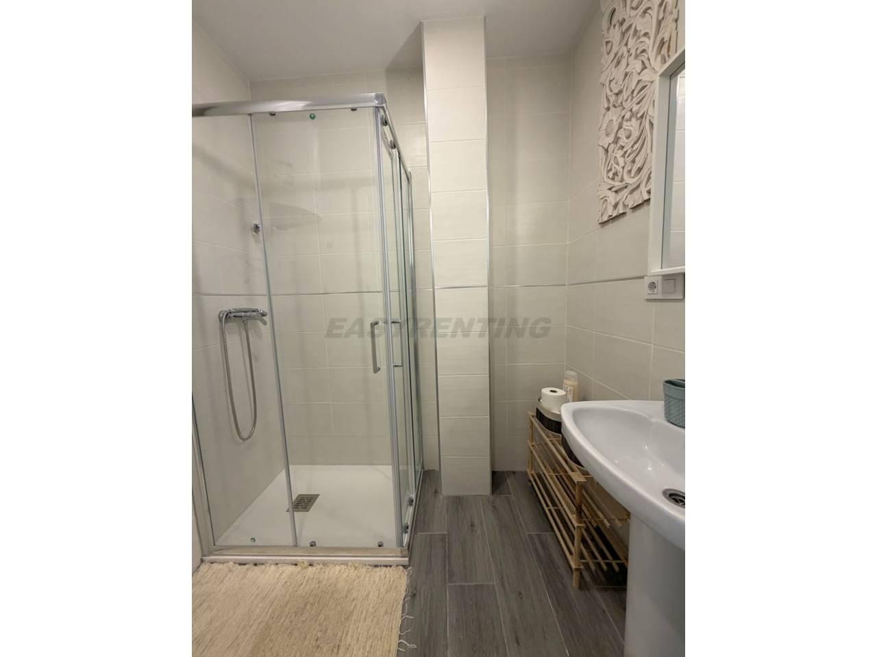 Flat for Rent in La Línea de la Concepción