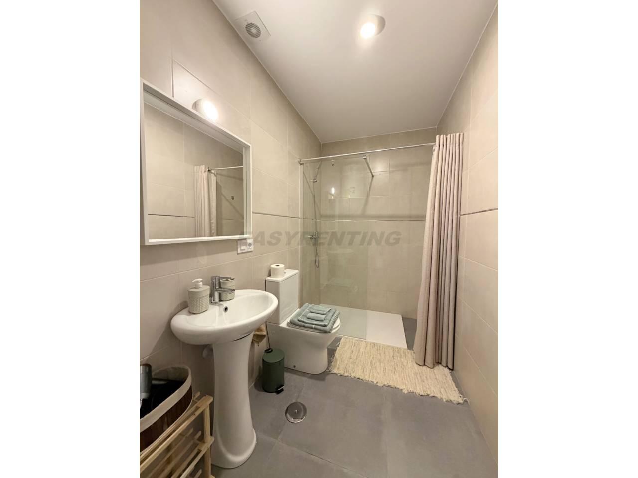 Flat for Rent in La Línea de la Concepción
