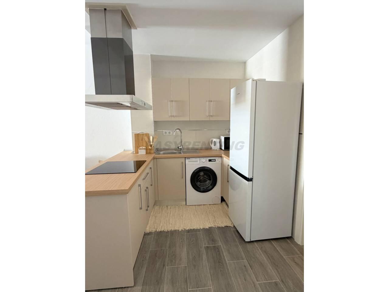 Flat for Rent in La Línea de la Concepción