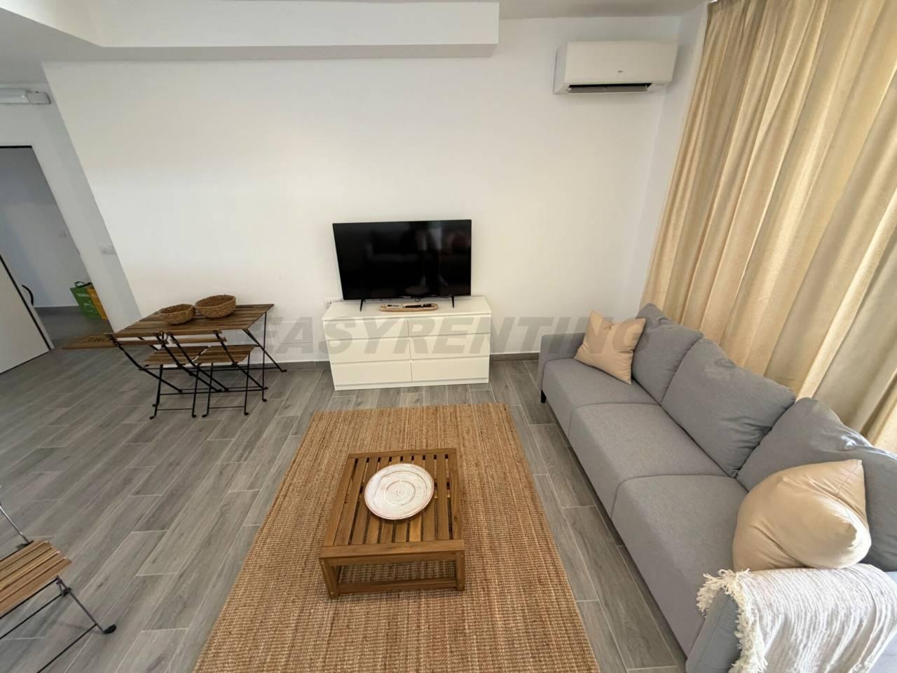 Flat for Rent in La Línea de la Concepción